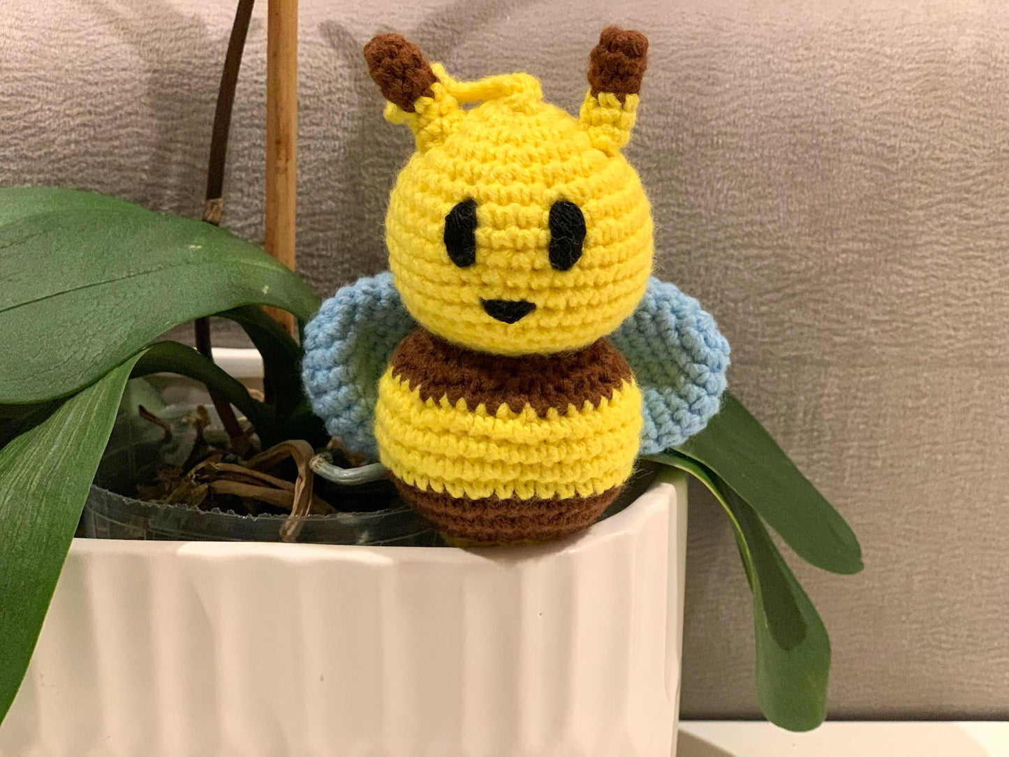 Bee - Micro