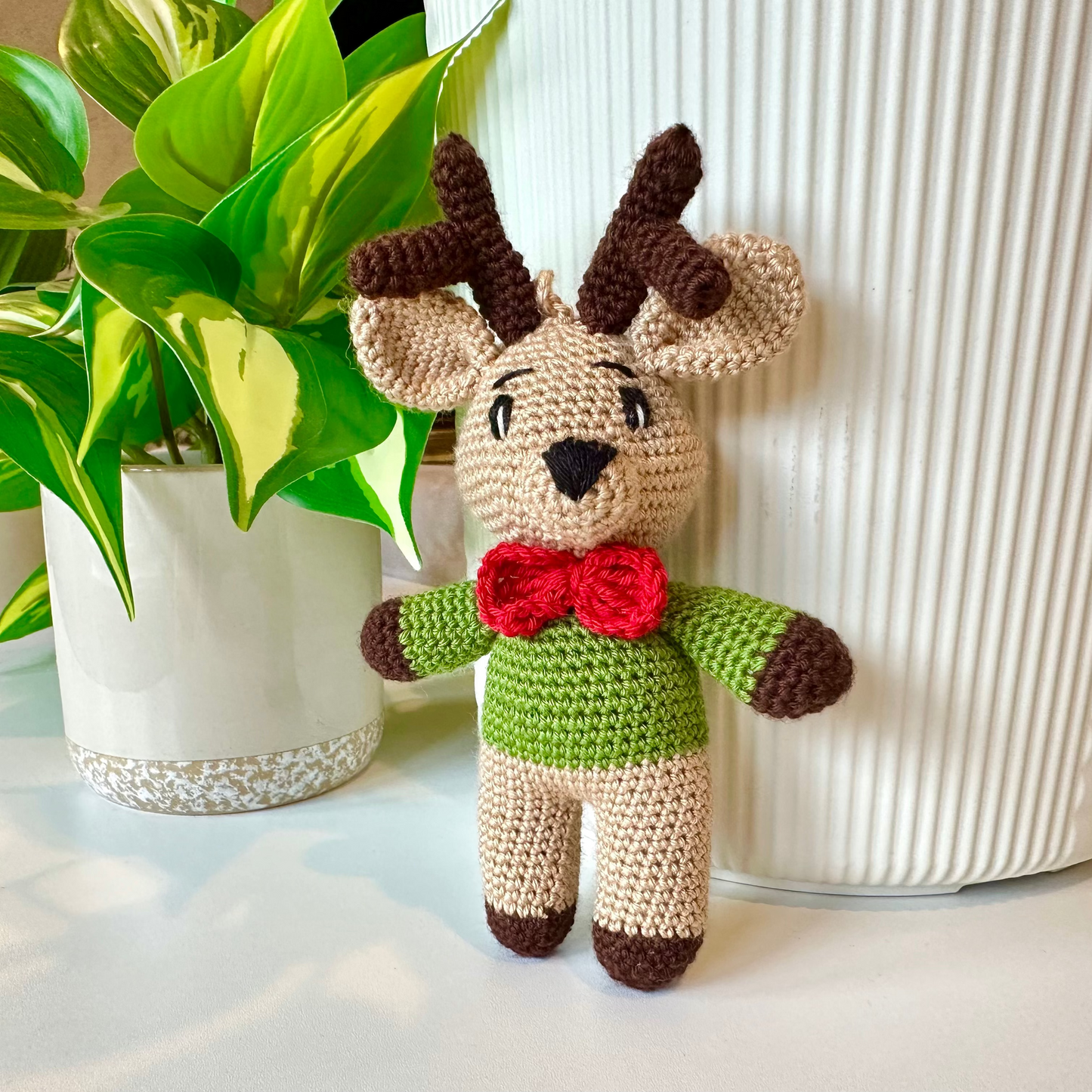 Holiday Reindeer - Medium