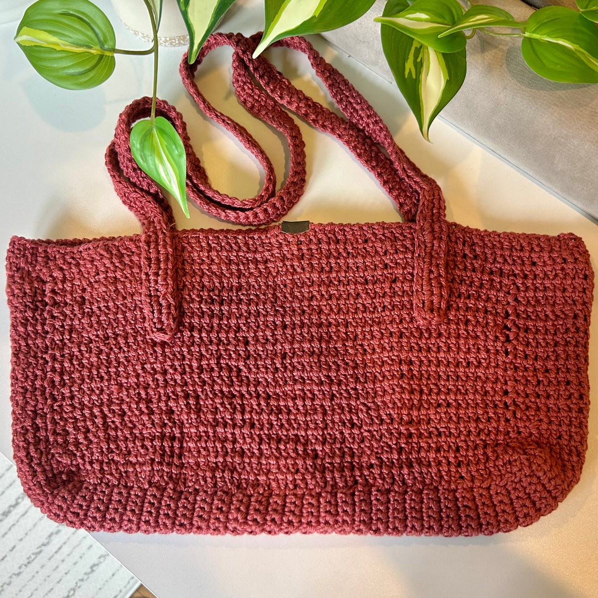 XL Crochet Bag in Pastel Wine Red - Ukrainian