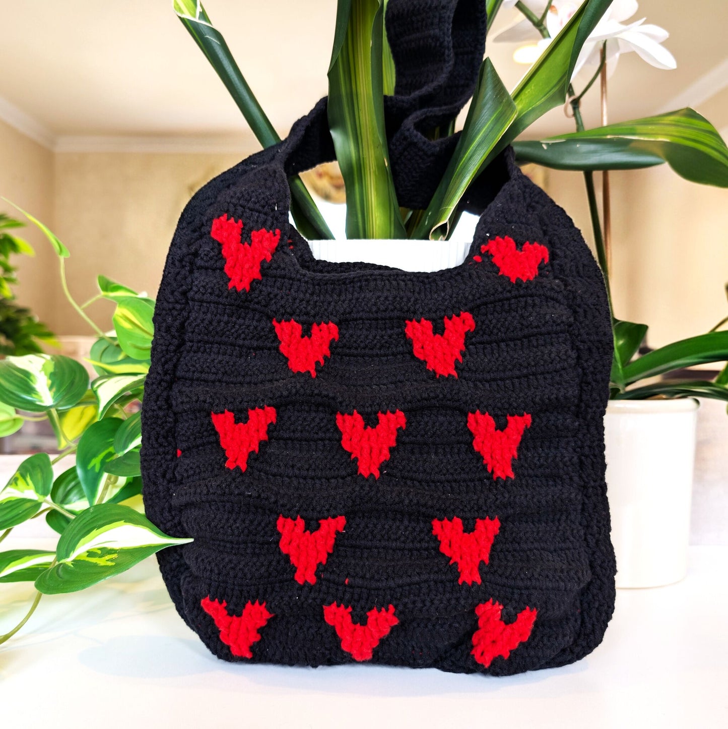 Shoulder Bag - Amigurumi Heart Pattern