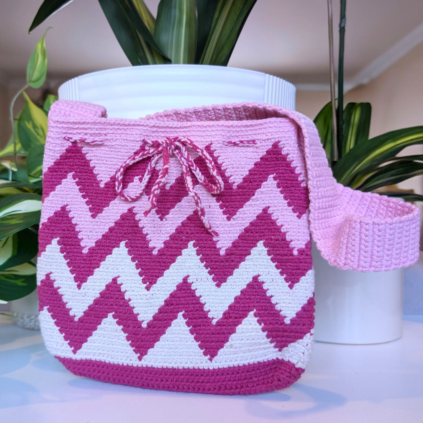 Shoulder Bag - Zigzag Pattern