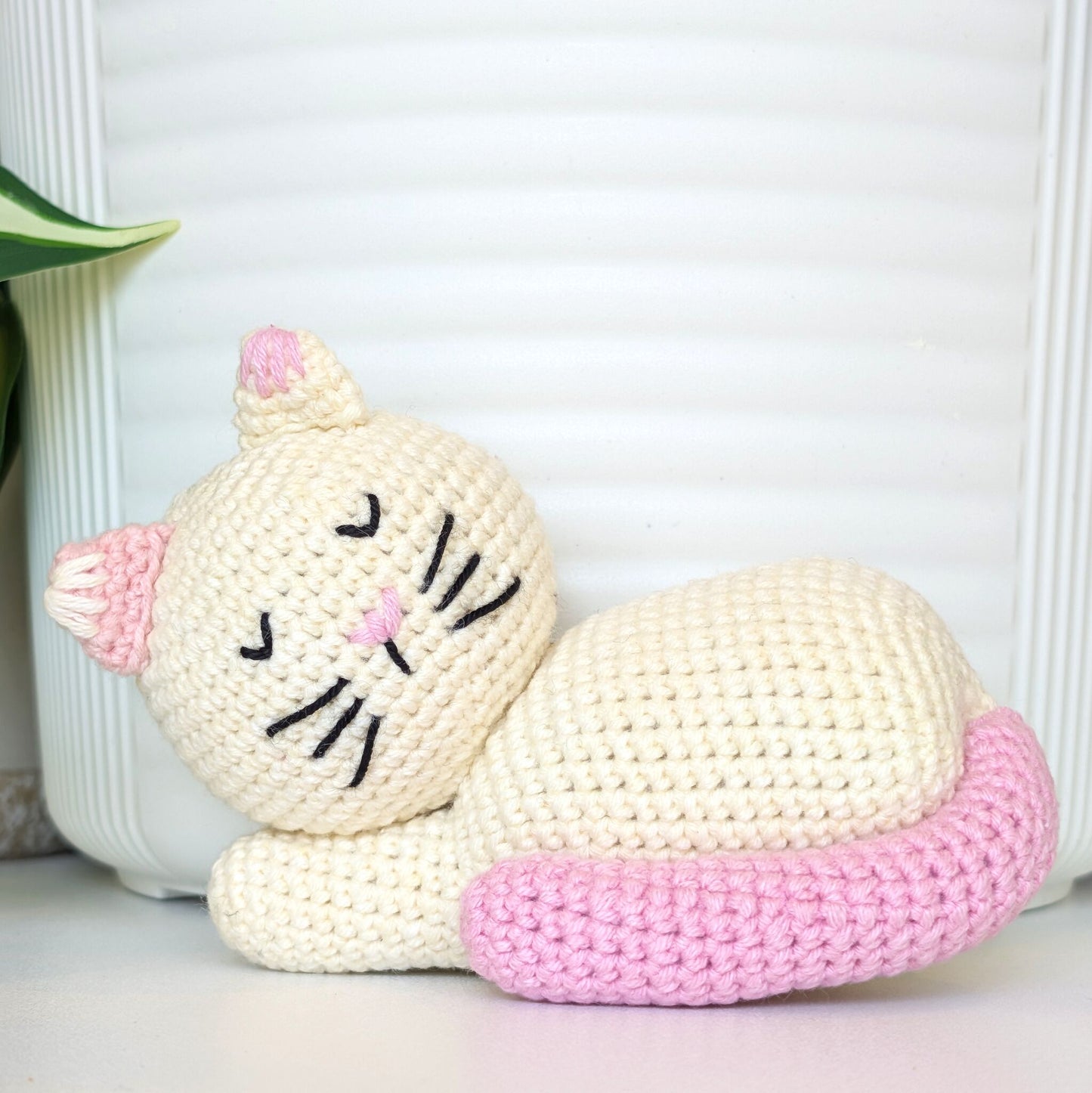 Cat Sleeping (Cream Medium) Amigurumi - Crochet Plushie