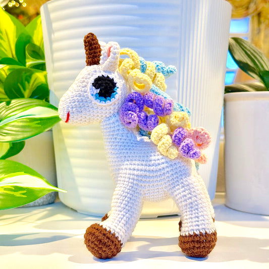 Unicorn (Brown Foot) - Medium