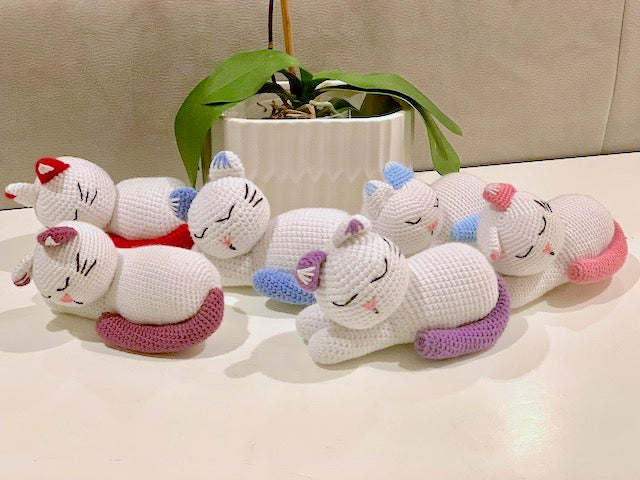 Cat Sleeping (White Medium) Amigurumi - Crochet Plushie