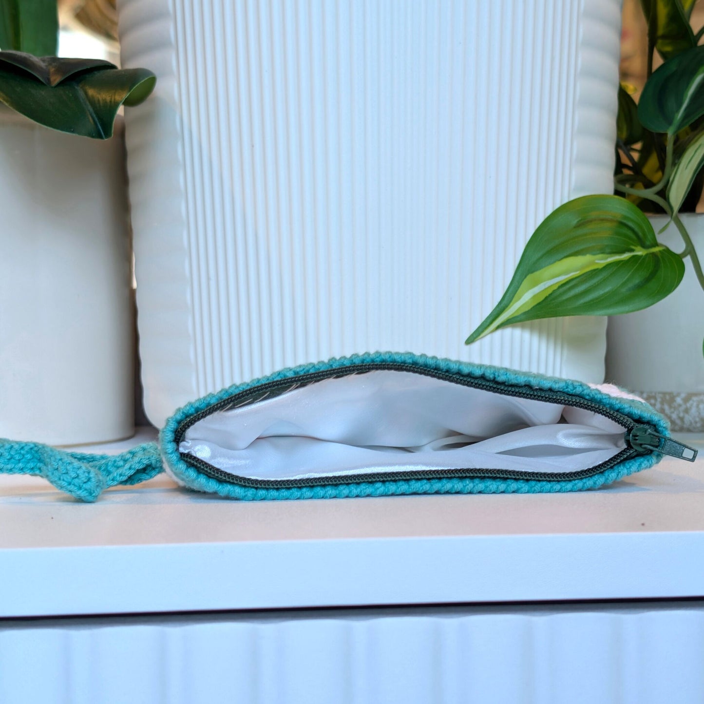 Wristlet Bag - Pink Teal White - Teal Zipper