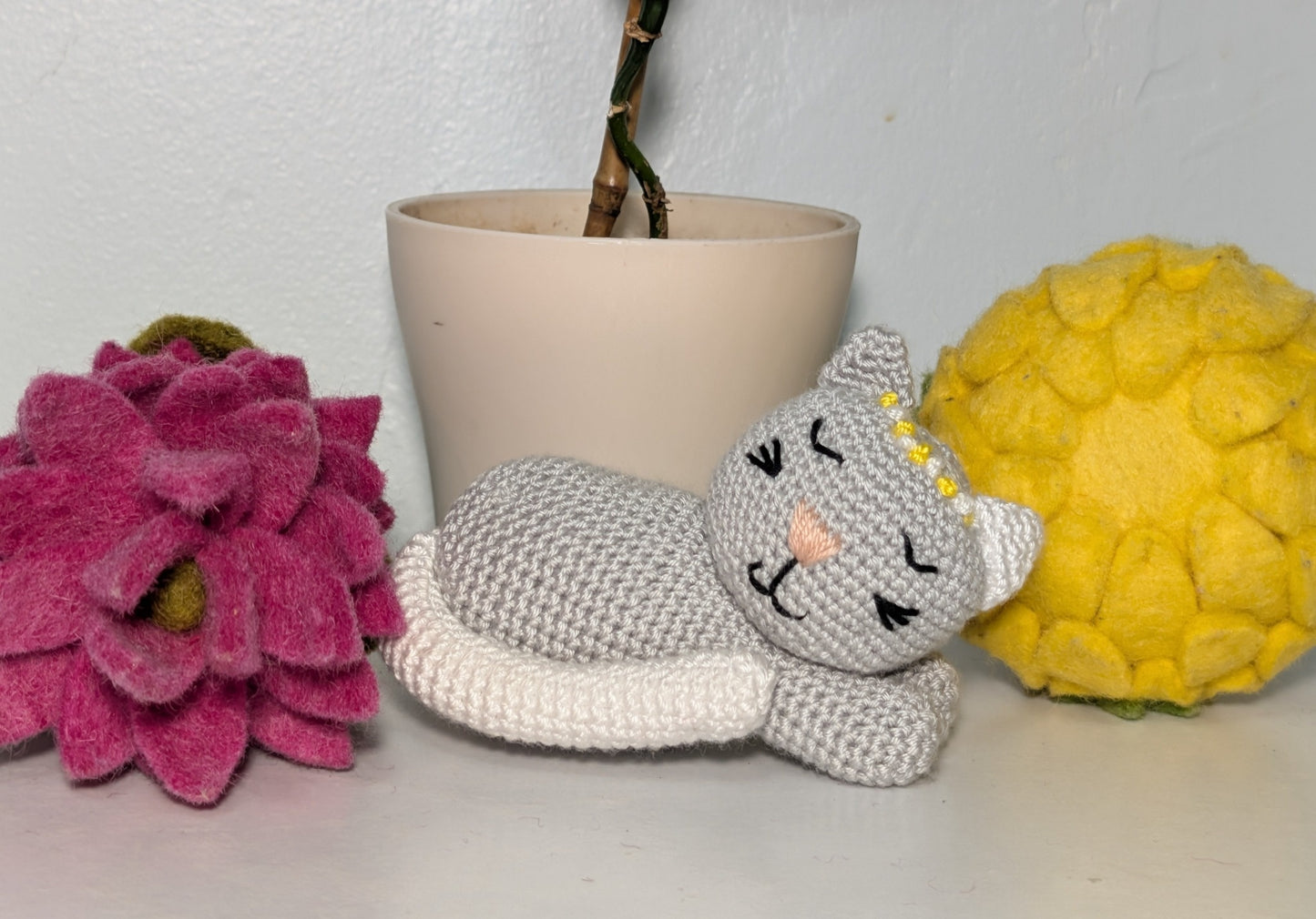 Cat - Sleeping (Medium)