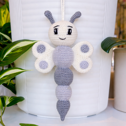 Dragonfly Amigurumi - M (Cream Pastel) - Crochet Plushie