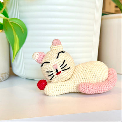 Cat Sleeping (Cream Medium) Amigurumi - Crochet Plushie
