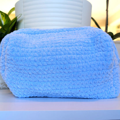 Cosmetic Bag - Large Crochet with Satin Lining