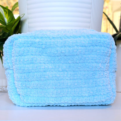 Cosmetic Bag - Large Crochet with Satin Lining
