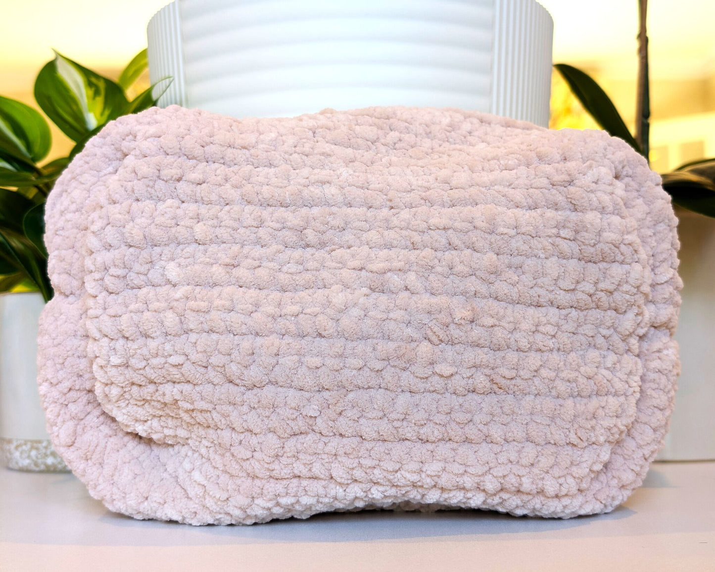 Cosmetic Bag - Large Crochet with Satin Lining