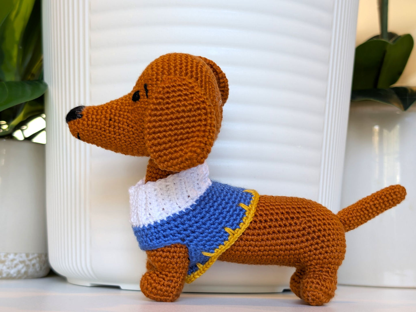 Dachshund Dog (Collar) Crochet Plush - Ginger