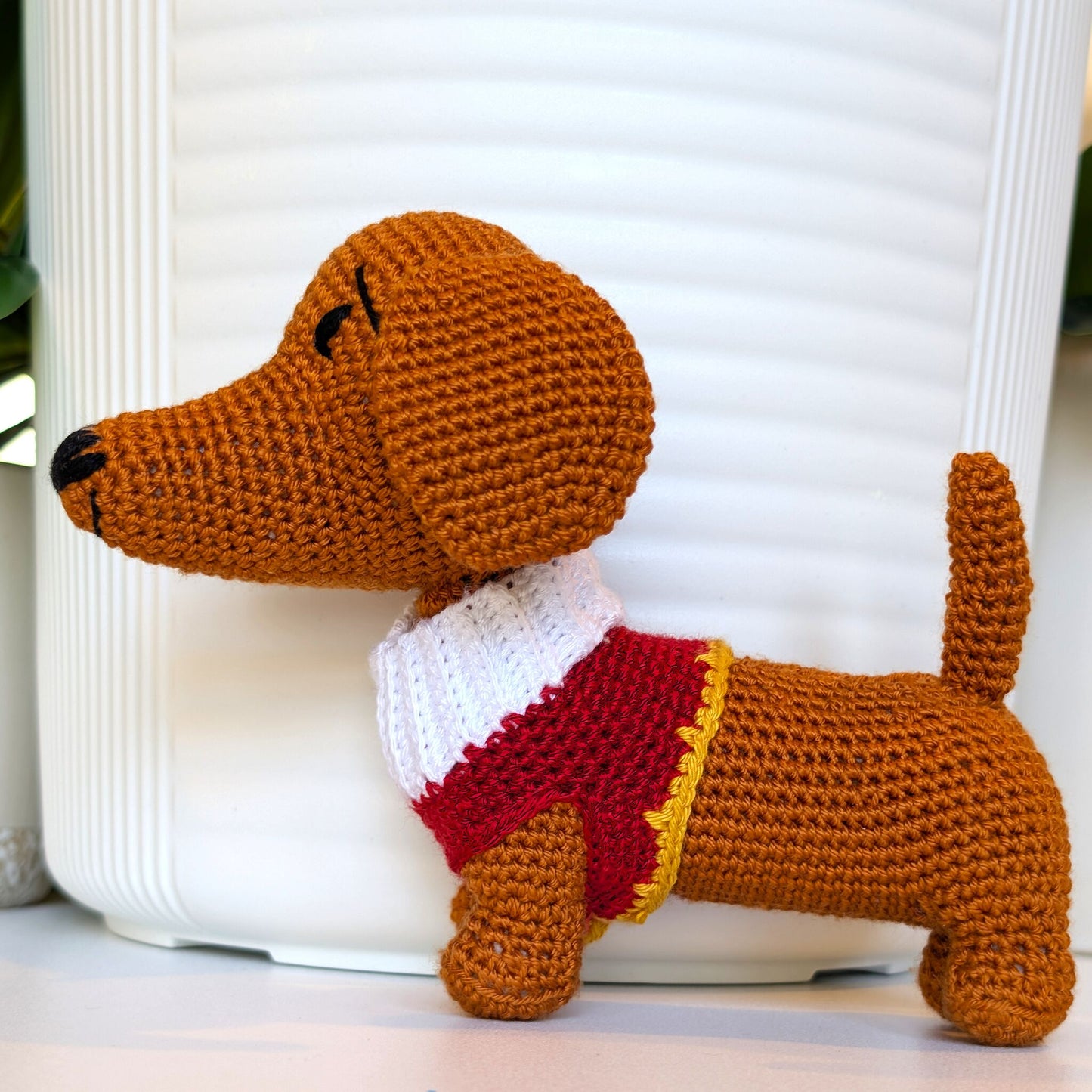 Dachshund Dog (Collar) Crochet Plush - Ginger
