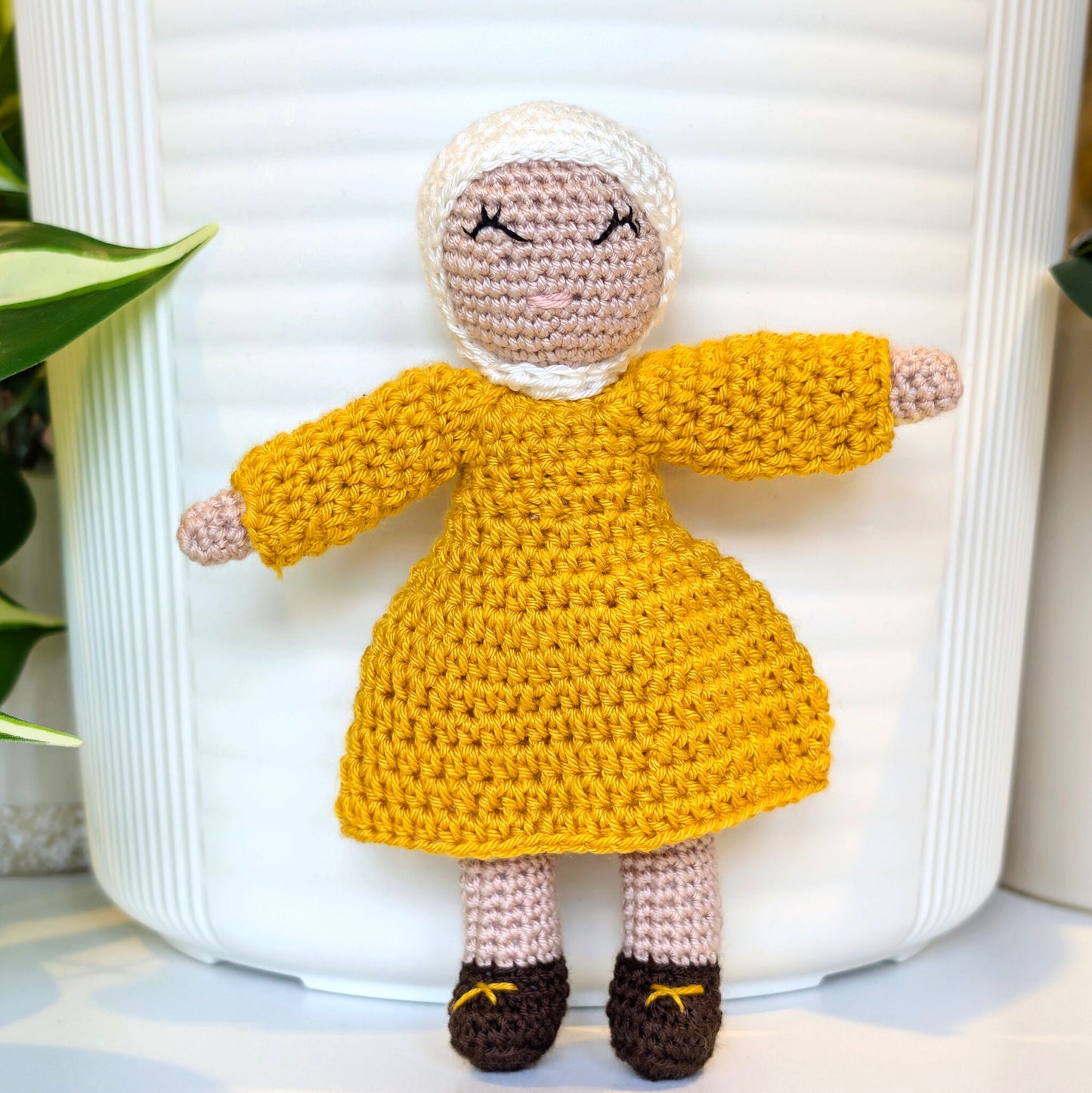 Doll in Hijab Amigurumi - Handmade Crochet Plush Figurine