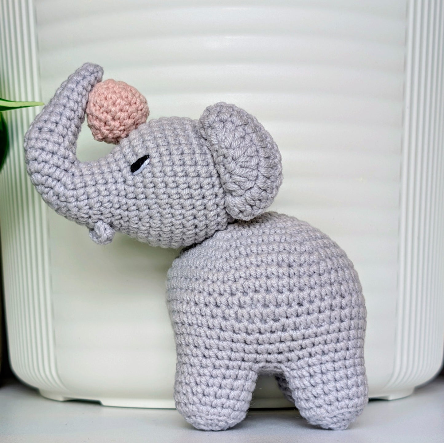 Elephant - Light Grey with Ball