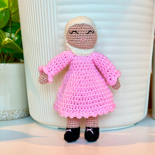 Doll in Hijab Amigurumi - Handmade Crochet Plush Figurine