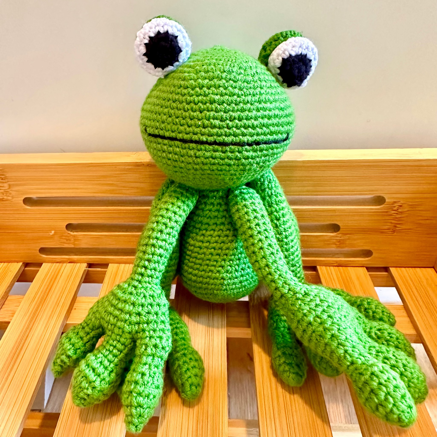 Frog - Large
