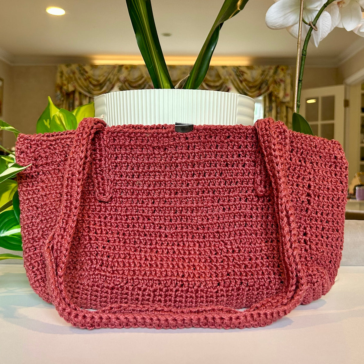XL Crochet Bag in Pastel Wine Red - Ukrainian
