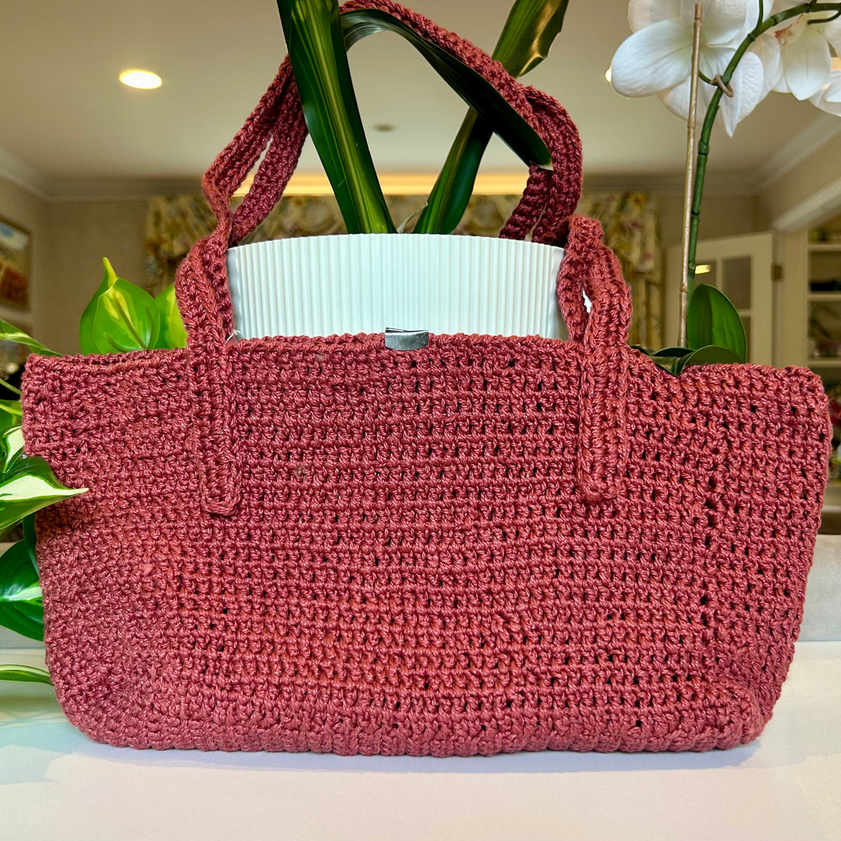 XL Crochet Bag in Pastel Wine Red - Ukrainian