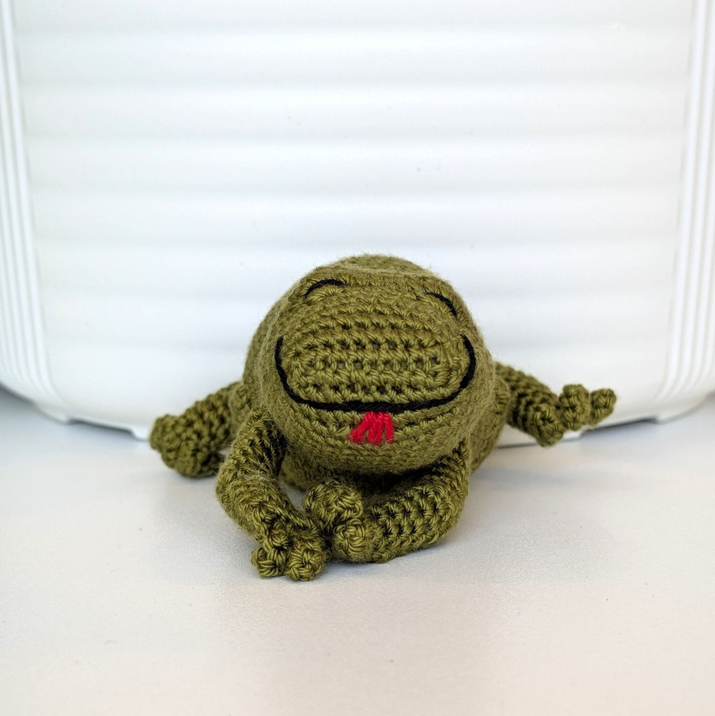 Jumping Frog Crochet Plush