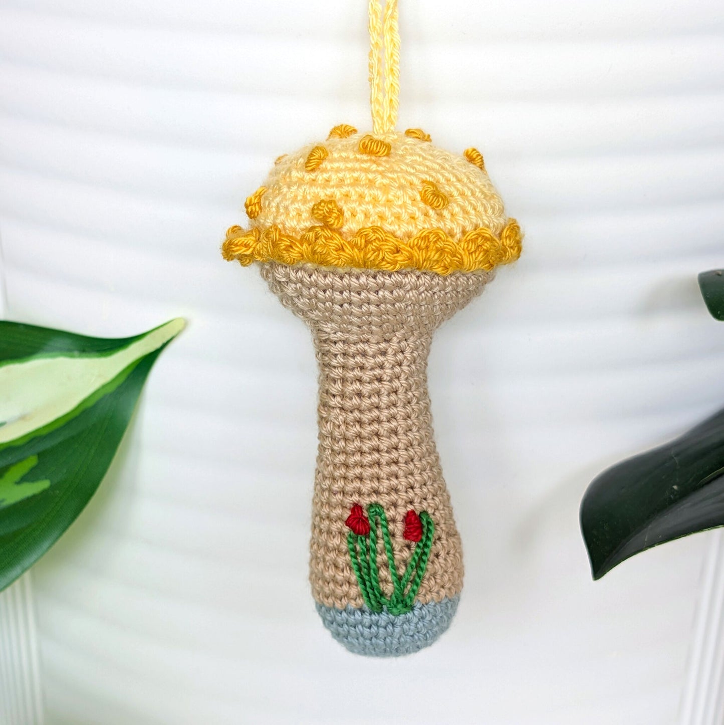 Mushroom Beige Stem Amigurumi - Mini/S - Crochet Charm