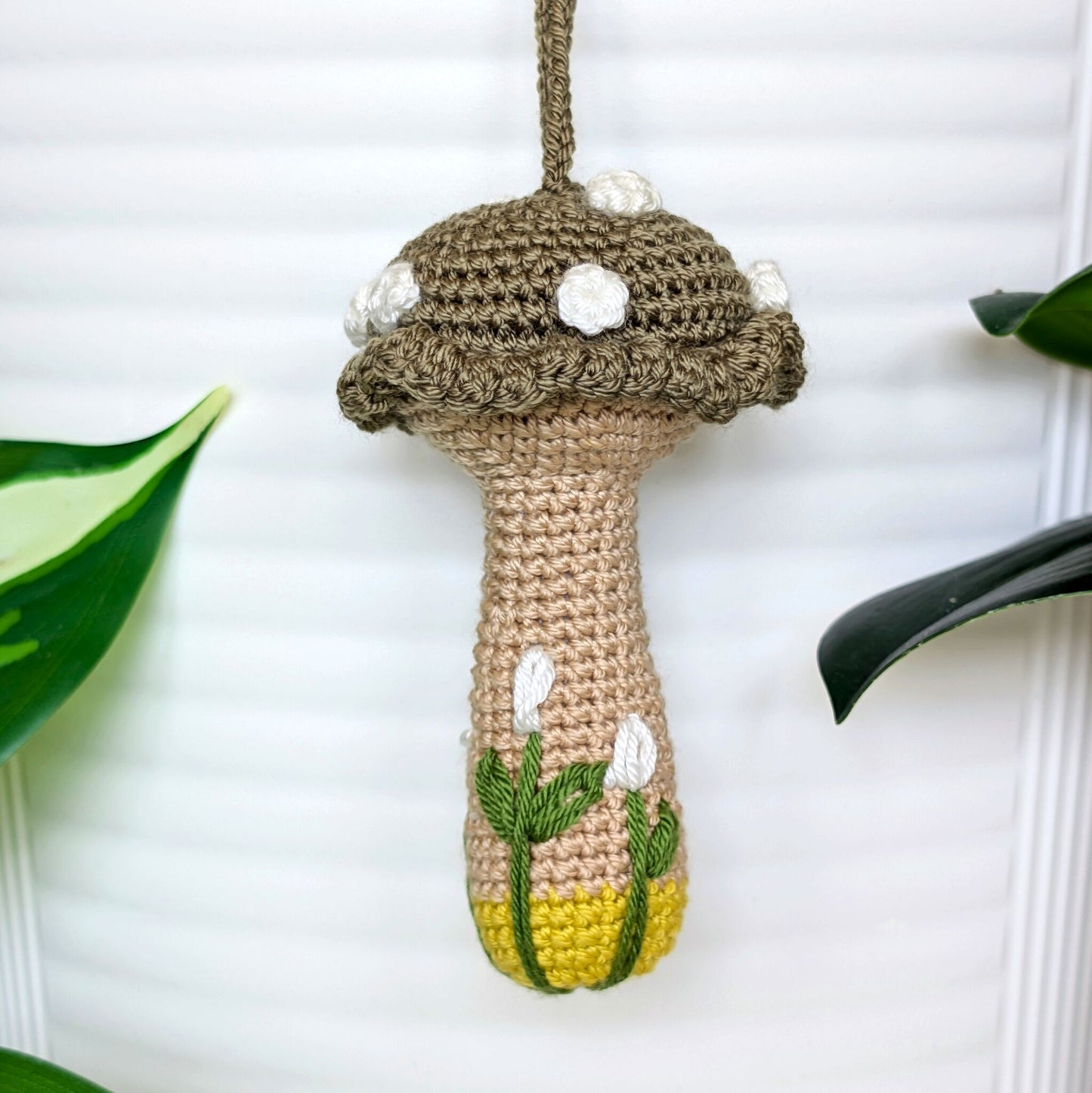 Mushroom Beige Stem Amigurumi - Mini/S - Crochet Charm