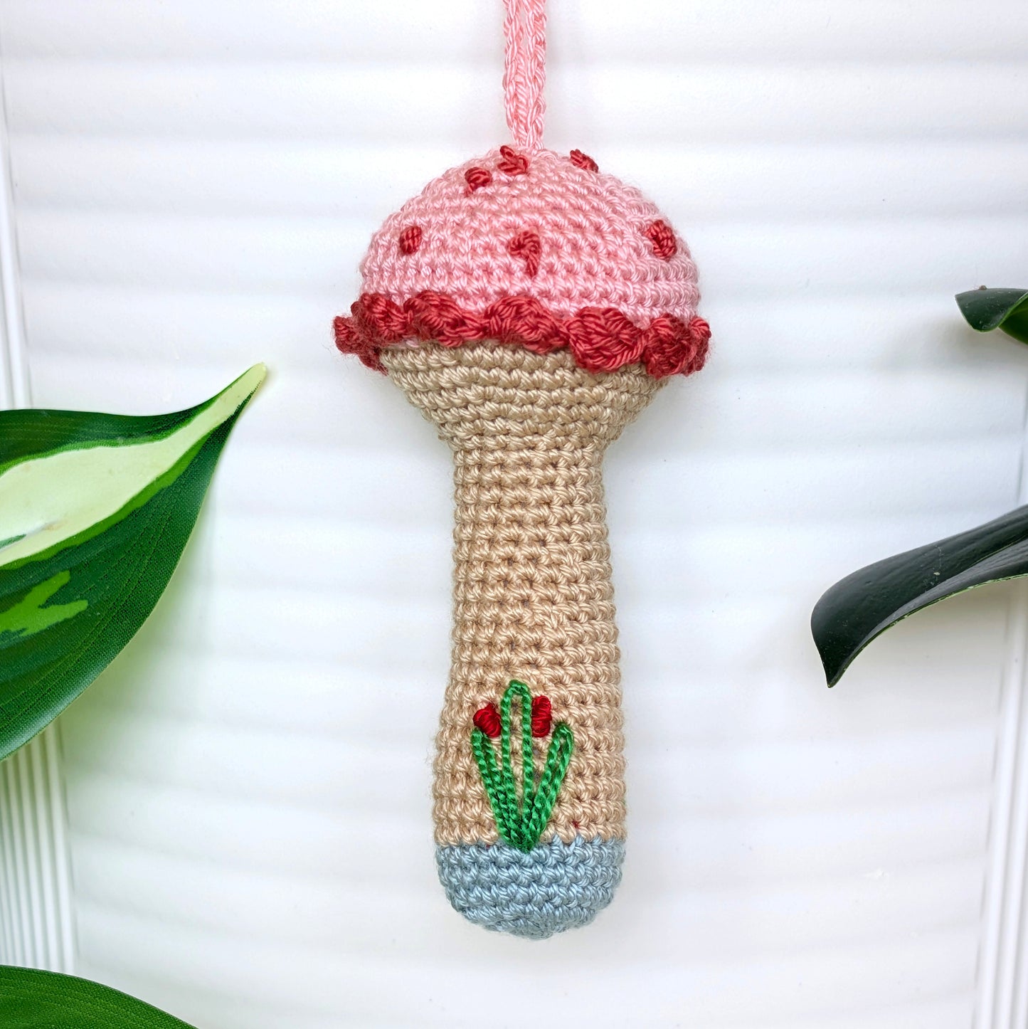 Mushroom Beige Stem Amigurumi - Mini/S - Crochet Charm