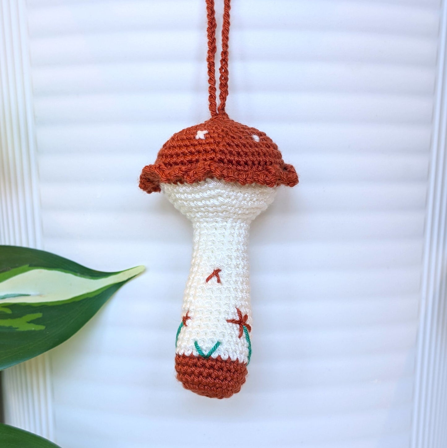 Mushroom with White Stem Amigurumi - Mini/S - Crochet Bag Charm