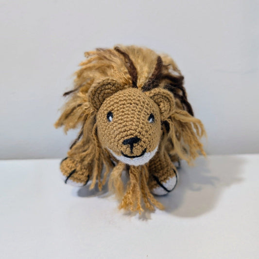 Lion Amigurumi - M - Handmade Crochet Plush Figurine