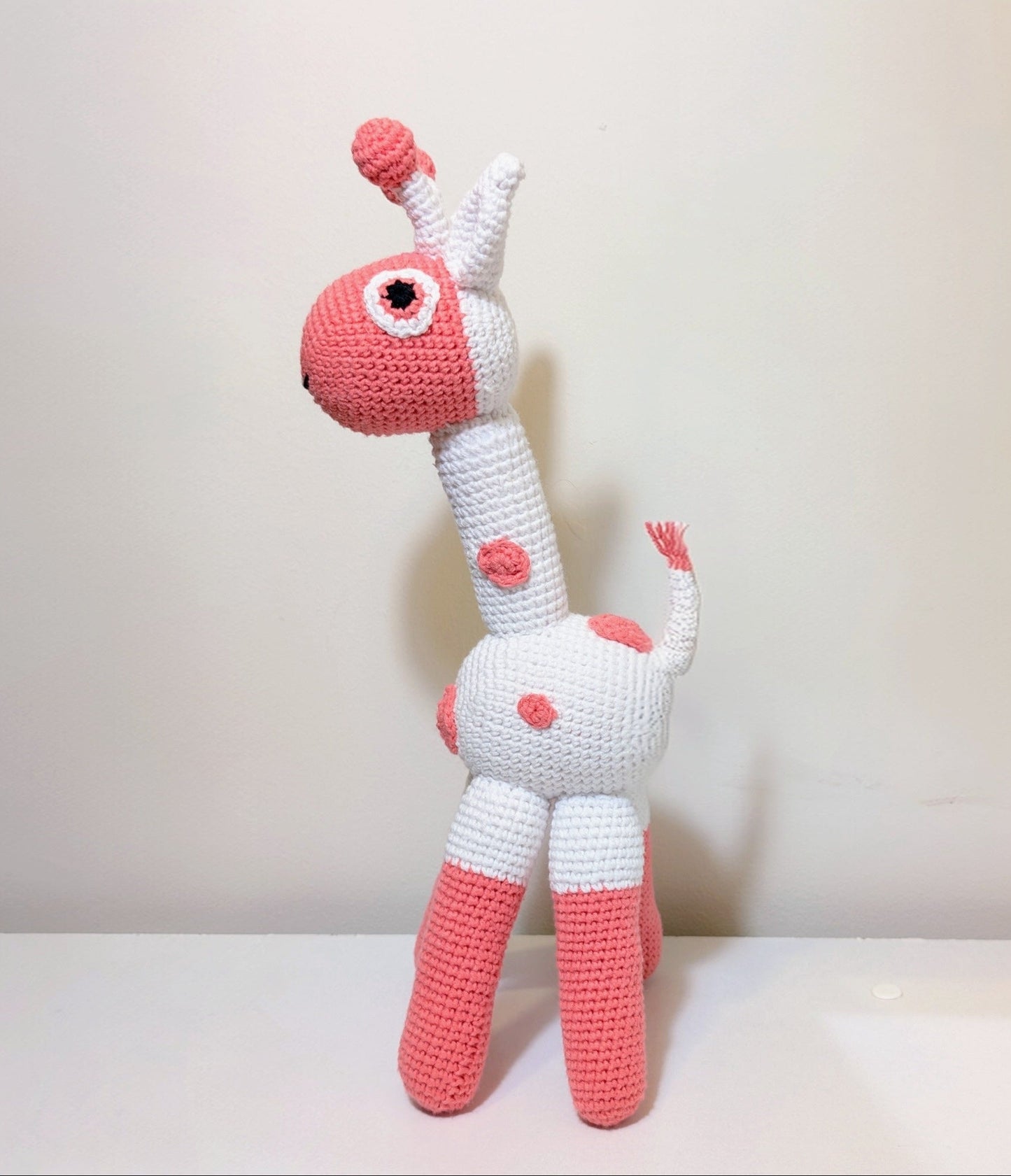 Giraffe - White in Color Spots