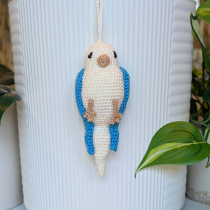 Parakeet Amigurumi - Colored Wings Crochet Bird