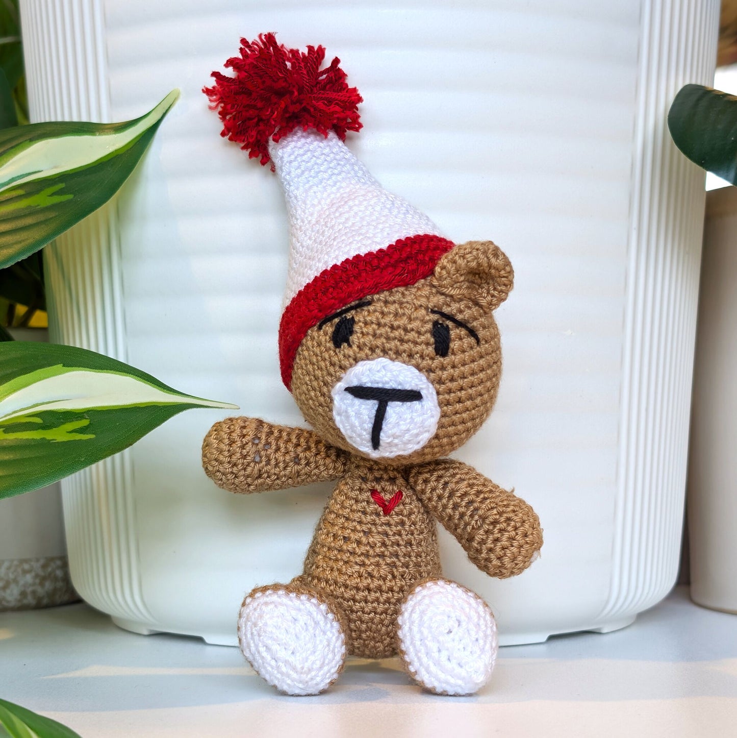 Teddy Bear in Party Hat - M - Amigurumi Crochet Plushie