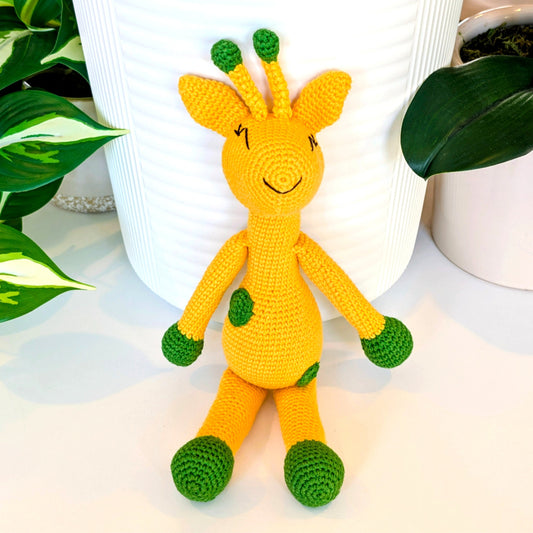 Giraffe Sitting in Dots Amigurumi - Handmade Crochet Plushie