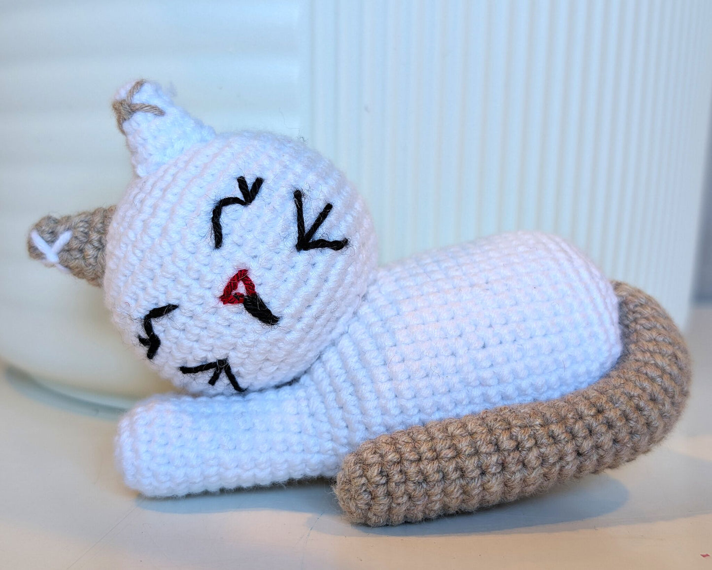 Cat Sleeping (White Medium) Amigurumi - Crochet Plushie