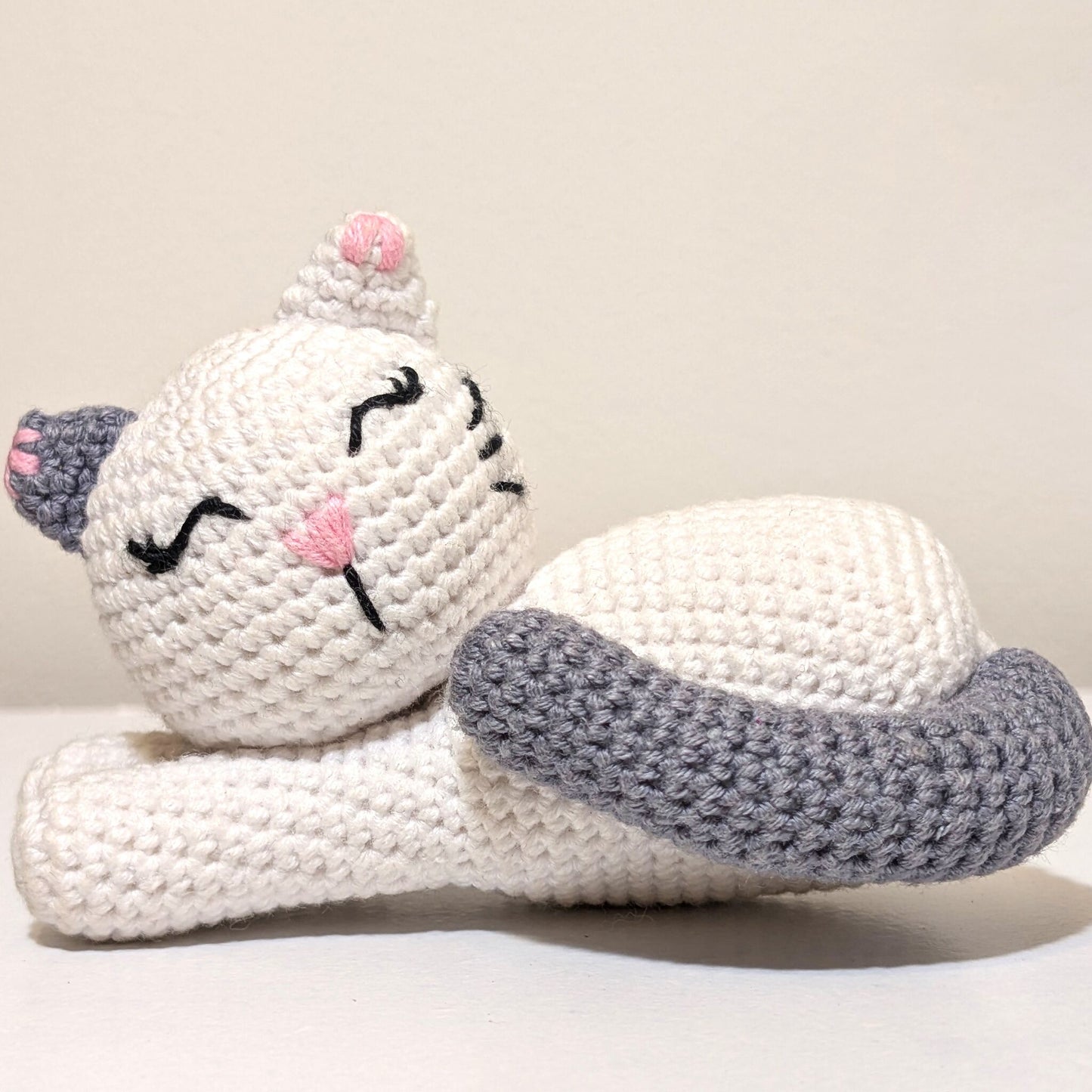 Cat Sleeping (White Medium) Amigurumi - Crochet Plushie