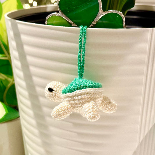 Turtle Amigurumi - Micro - Handmade Crochet Plush Keychain