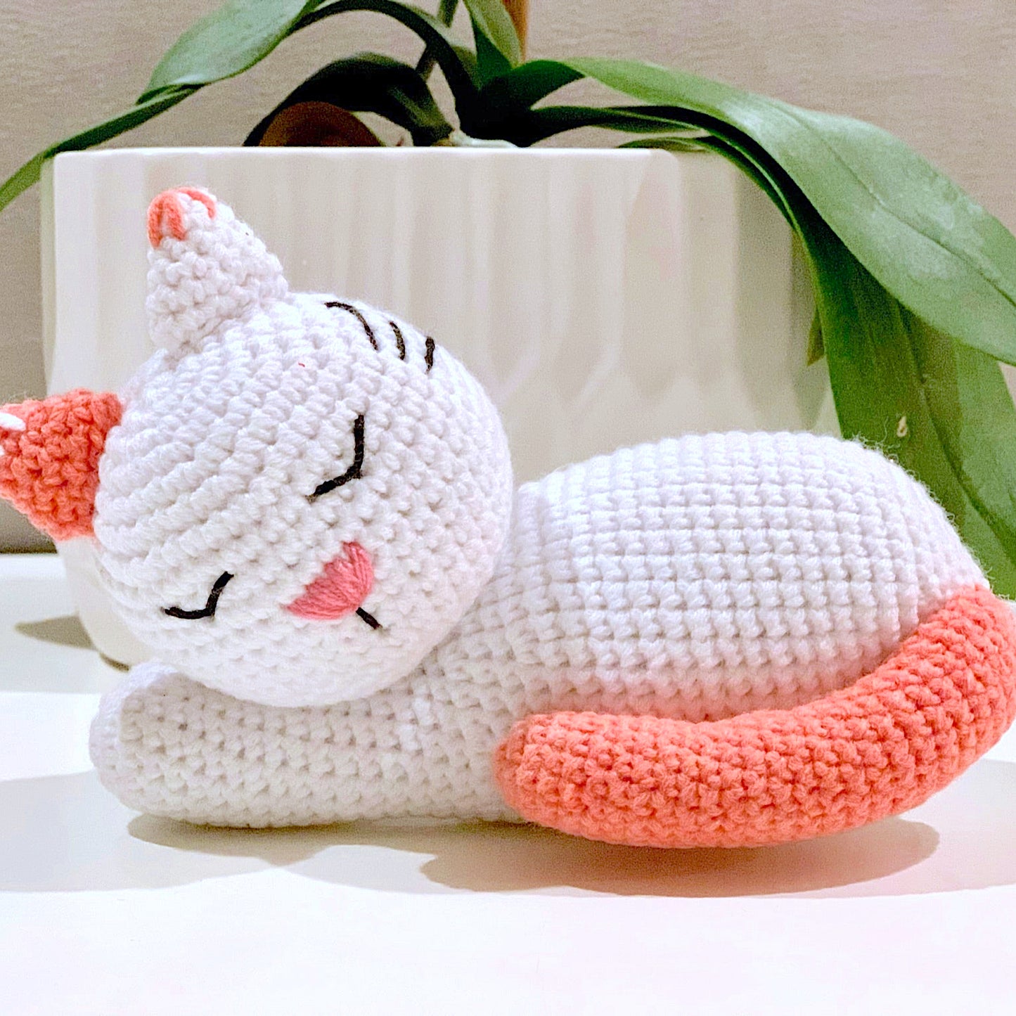 Cat Sleeping (White Medium) Amigurumi - Crochet Plushie
