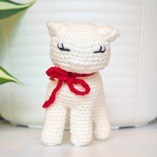 Cat Standing - Cream Girl - Crochet Plush