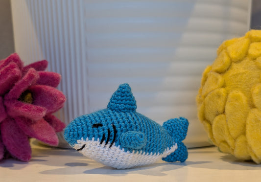 Shark - Extra Small